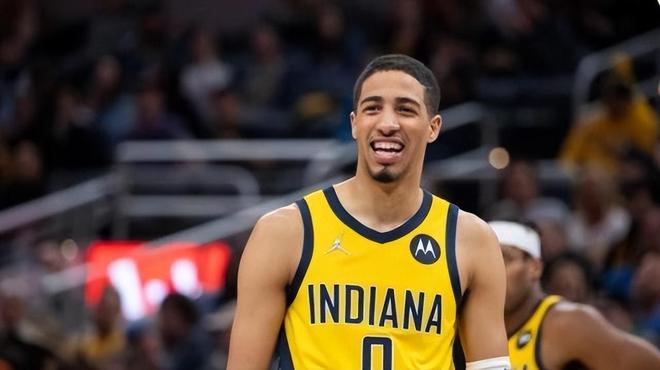 而是用沉默 而是用沉默