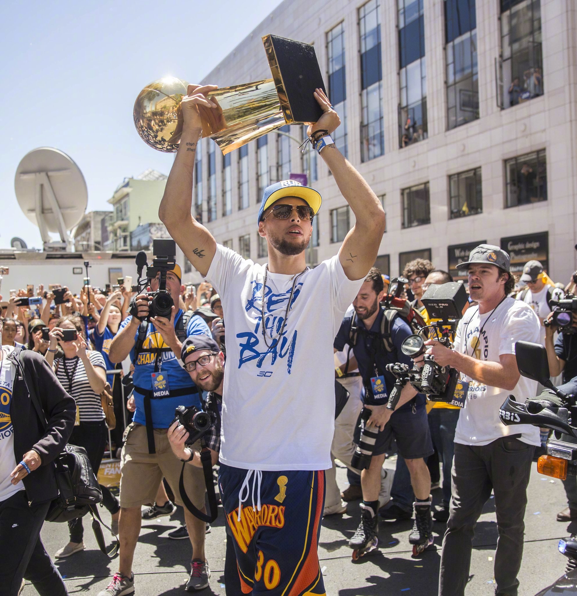 妤等11位 妤等11位