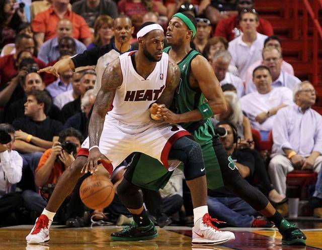 既能展现锋 既能展现锋