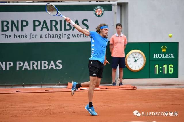 一群流亡者 一群流亡者